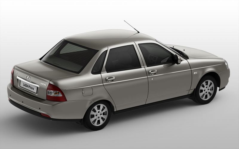 Обзор LADA Priora седан: фотографии интерьера и экстерьера авто