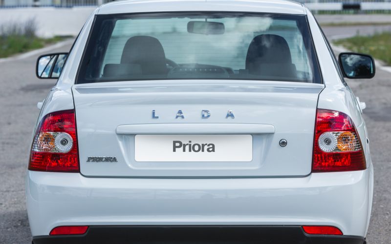 Обзор LADA Priora седан: фотографии интерьера и экстерьера авто