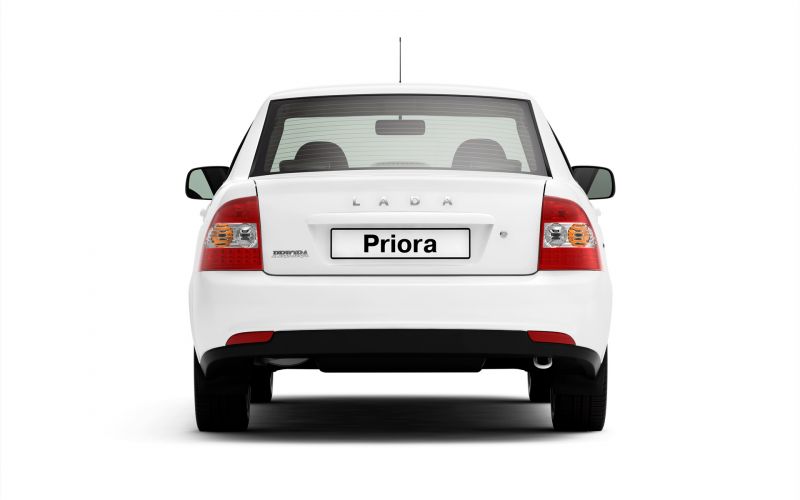 Обзор LADA Priora седан: фотографии интерьера и экстерьера авто