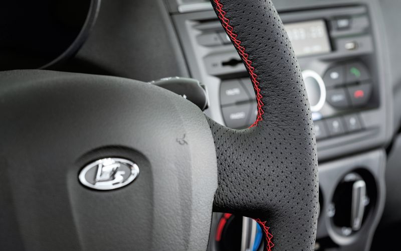 Обзор LADA Granta Drive Active: фотографии интерьера и экстерьера авто