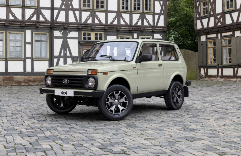 В России стартовали продажи юбилейной серии LADA 4х4 ''40 Anniversary''