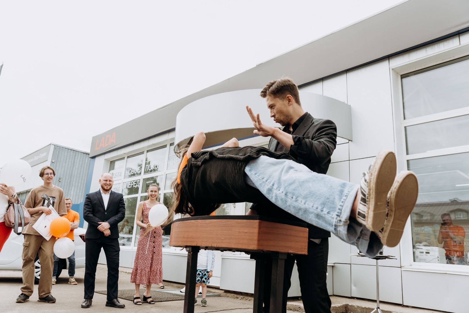 photo-https://static.lada.ru/files/sd/1278/gallery/f5ee428f-4bbb-439a-9bee-792f110149ac.jpeg