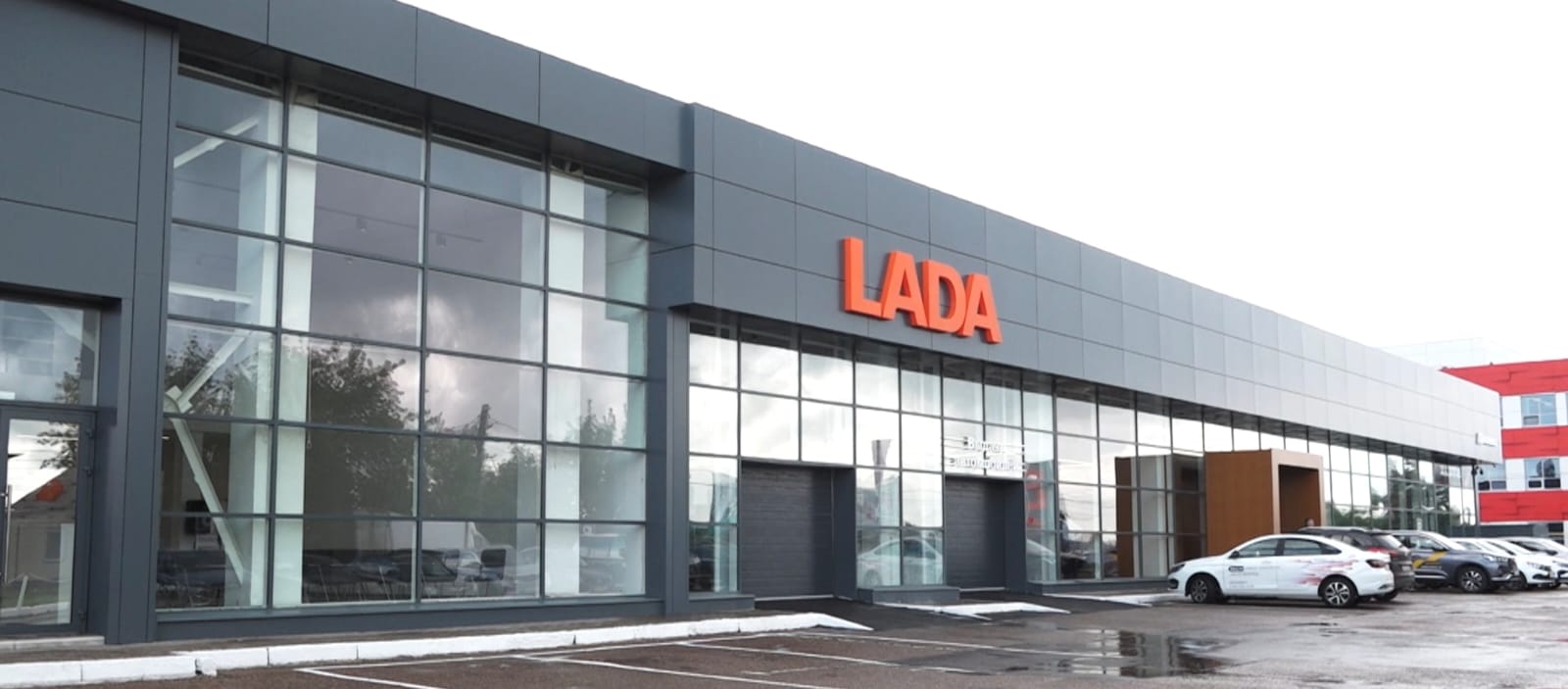 photo-https://static.lada.ru/files/sd/1347/gallery/888d1cdc-62d9-4ccf-8d91-b461a9906188.jpeg