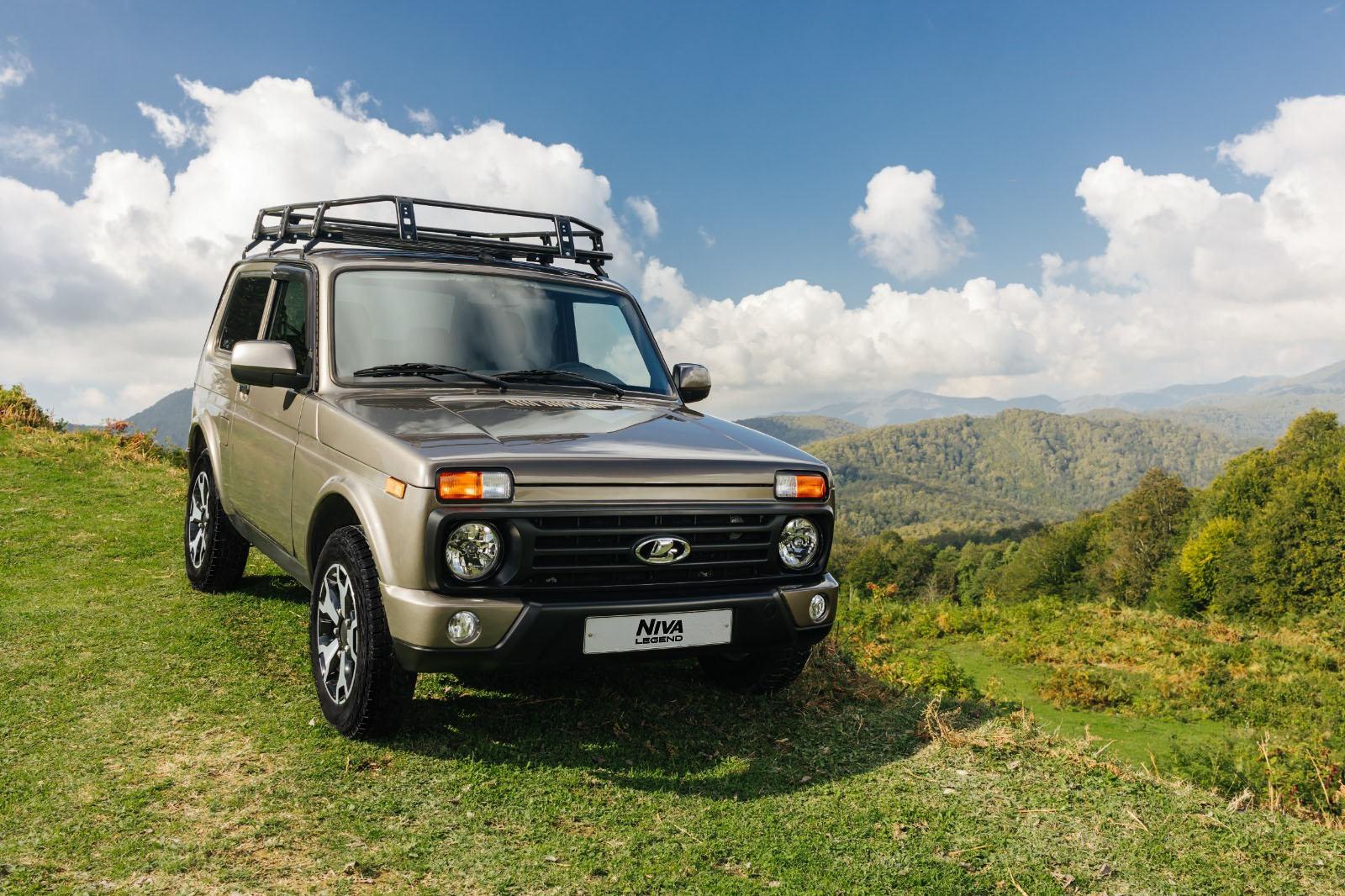 LADA ПРЕДСТАВИЛА ТУРИСТИЧЕСКИЕ ВЕРСИИ СВОИХ МОДЕЛЕЙ НА ФОРУМЕ «ПУТЕШЕСТВУЙ!»