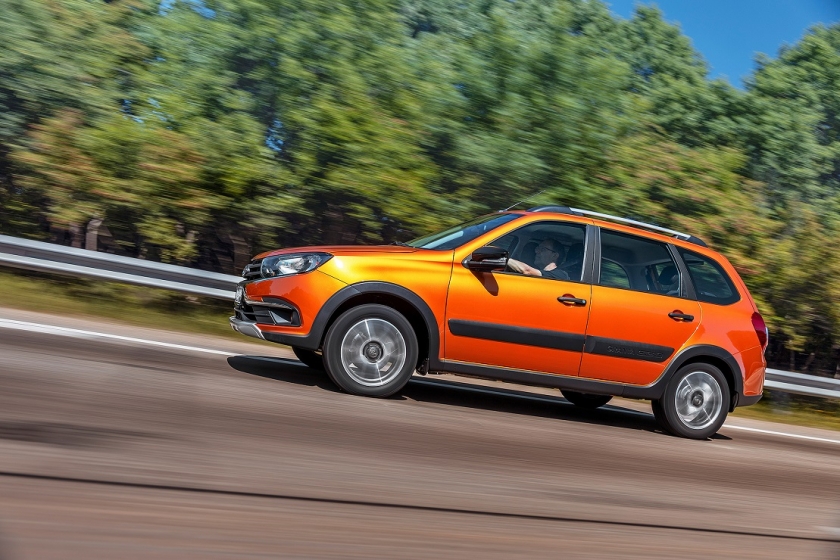 photo-https://static.lada.ru/files/sd/1466/gallery/3cf44473-08b1-4715-9850-2e9651d50928.jpeg