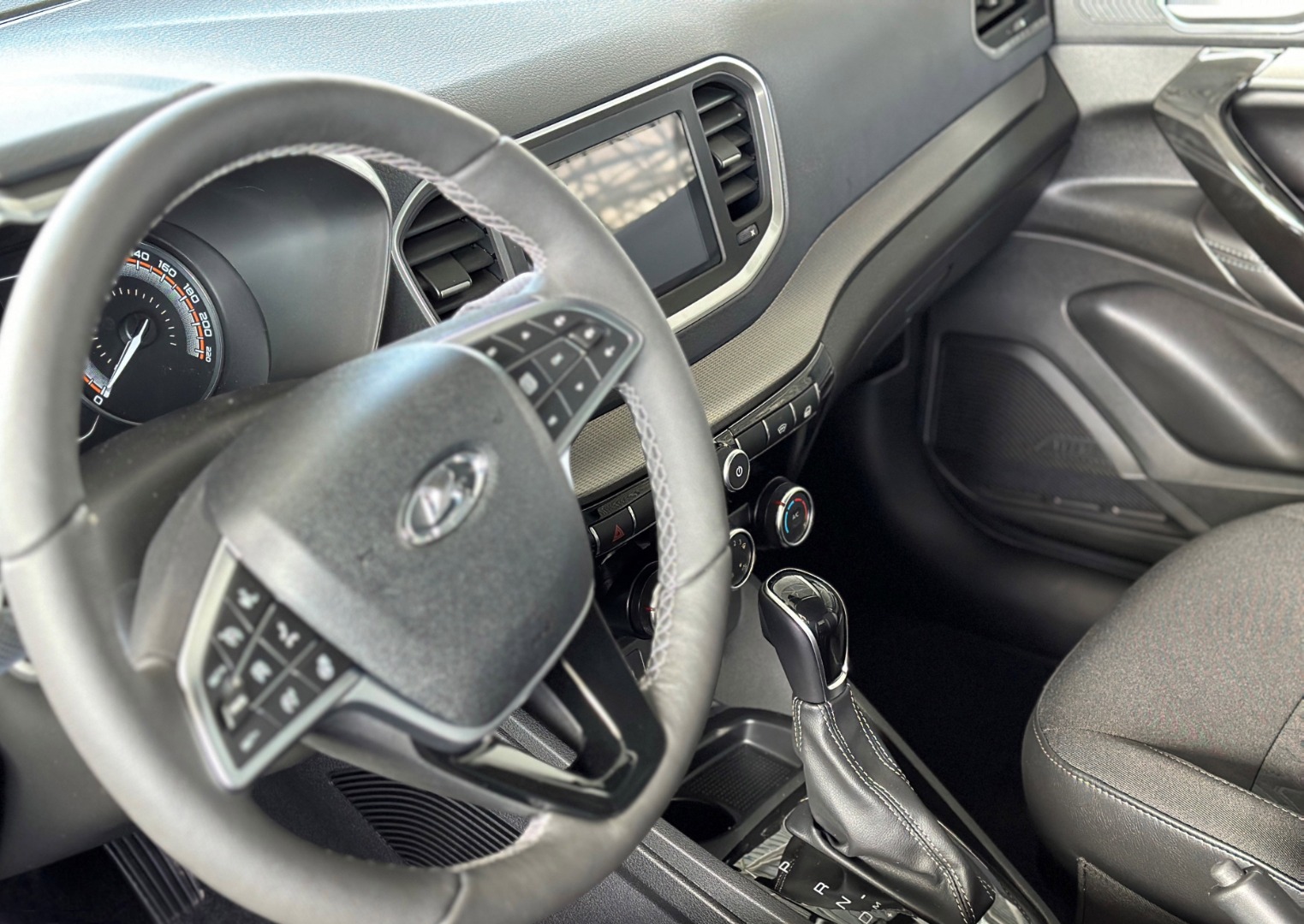 photo-https://static.lada.ru/files/sd/1879/gallery/1a8a4762-247f-440d-aeba-c194ff5ccf3e.jpeg