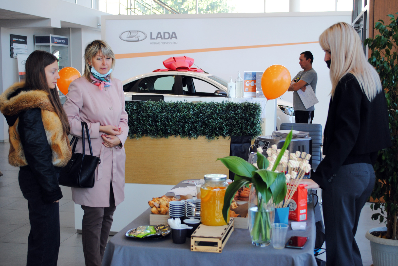 photo-https://static.lada.ru/files/sd/2143/gallery/8402928.jpeg