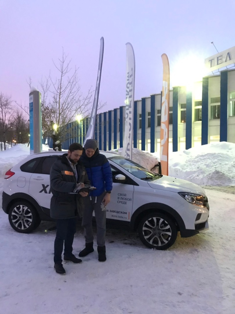 ''Автоцентр на Заводском'' экспонировал автомобили LADA