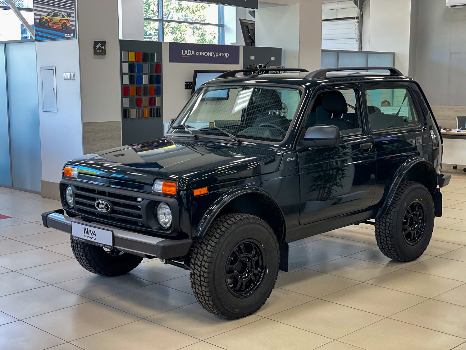 новая lada niva