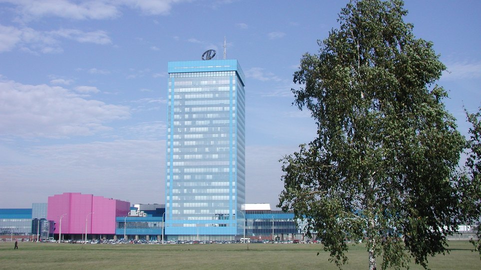 photo-https://static.lada.ru/files/sd/44924464/gallery/fabb01d1-cb75-4717-9241-462622bcae10.jpeg