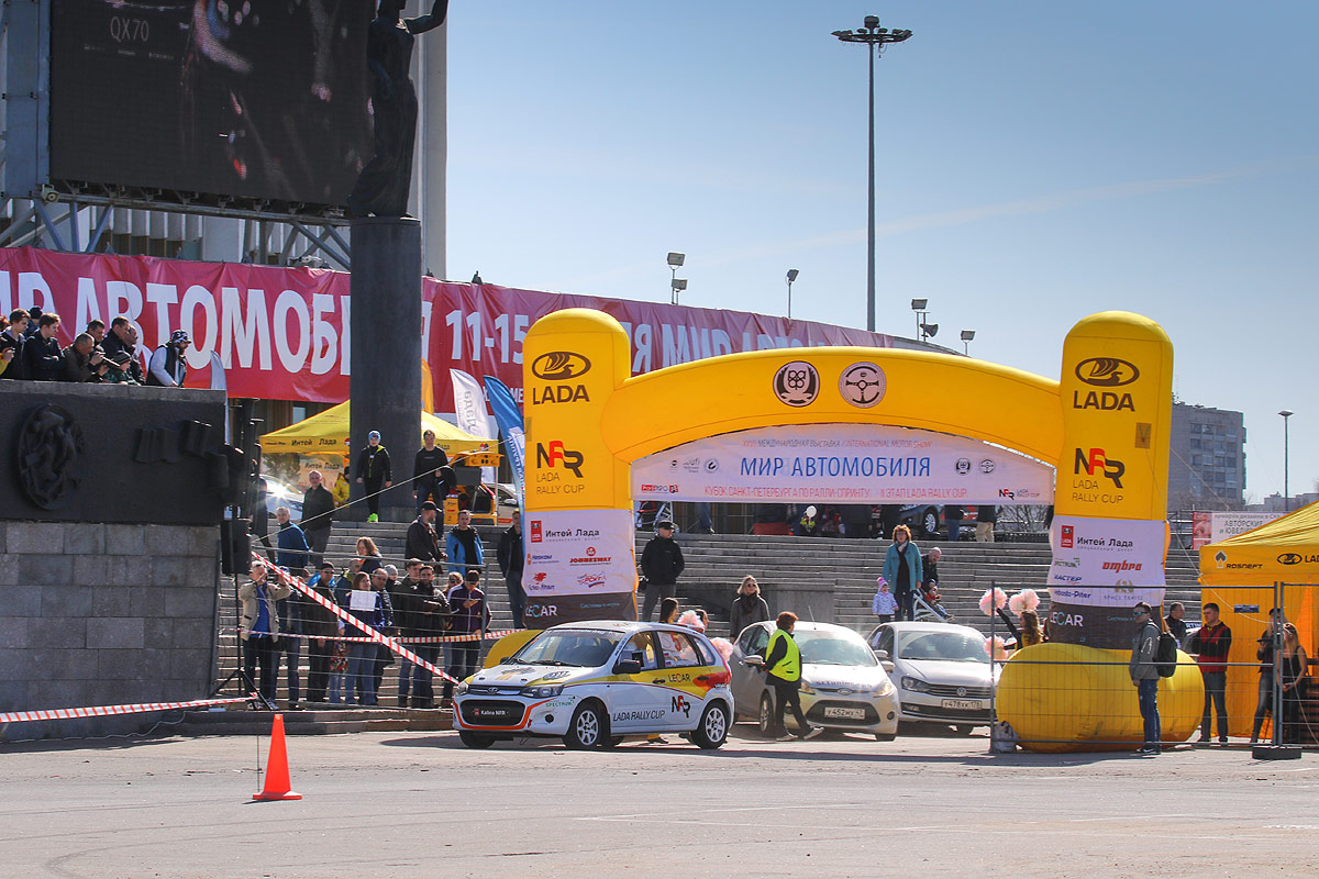 Этап LADA Rally Cup в самом центре Санкт-Петербурга.