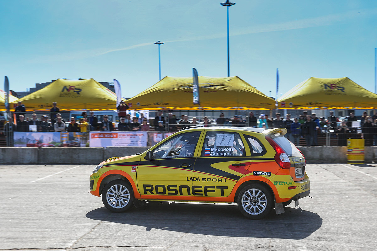Этап LADA Rally Cup в самом центре Санкт-Петербурга.