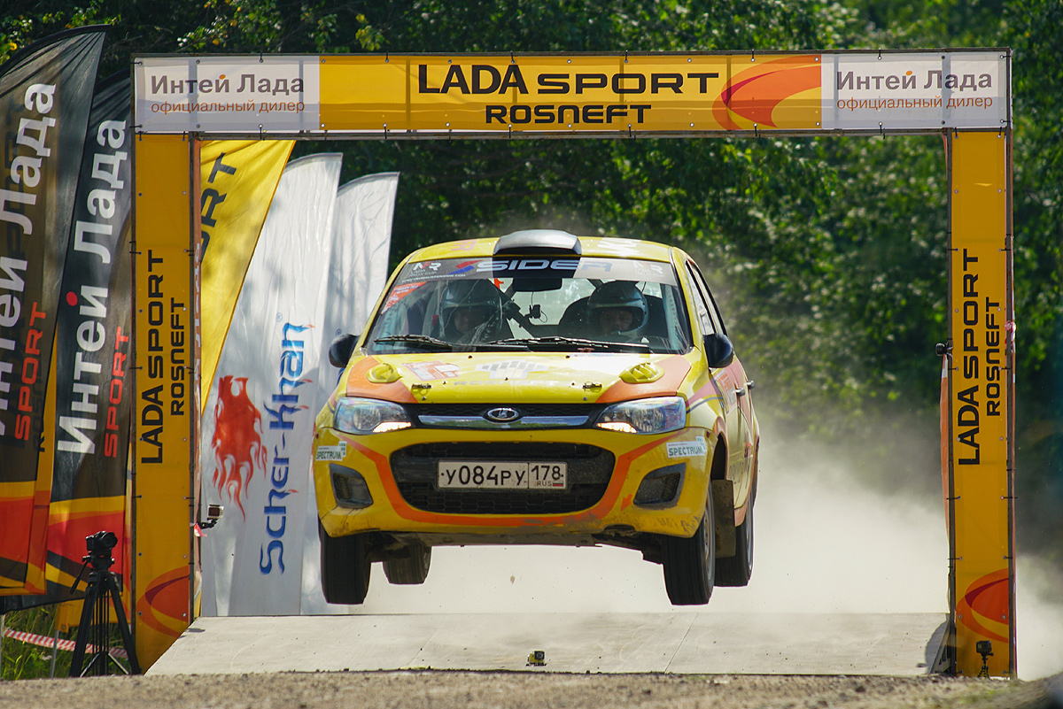 LADA SPORT ROSNEFT: Борьба за Титул на Предгорьях Кавказа