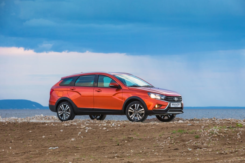 LADA – теплые отношения с зимой