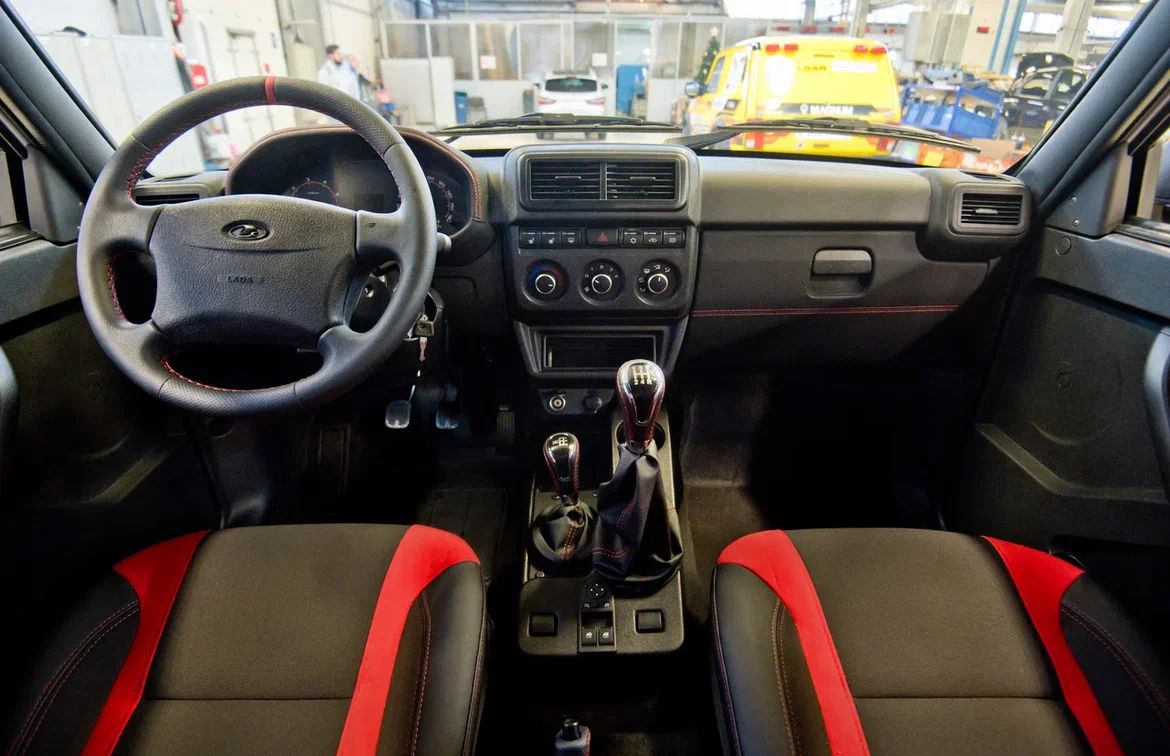 photo-https://static.lada.ru/files/sd/48132751/gallery/4185ae16-5ffc-437f-8048-0d8b9800d5b1.jpeg