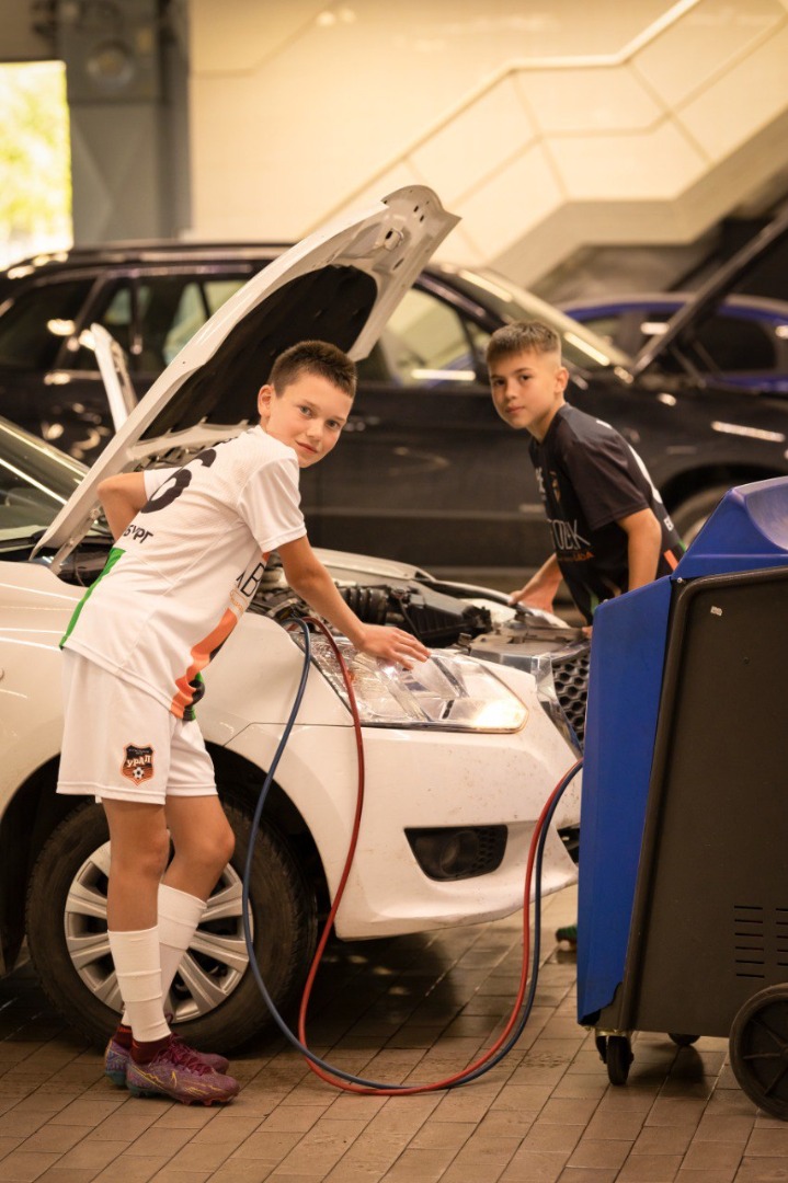 photo-https://static.lada.ru/files/sd/48942304/gallery/e4a141fb-cf37-438c-9020-5c94b911f5e0.jpeg