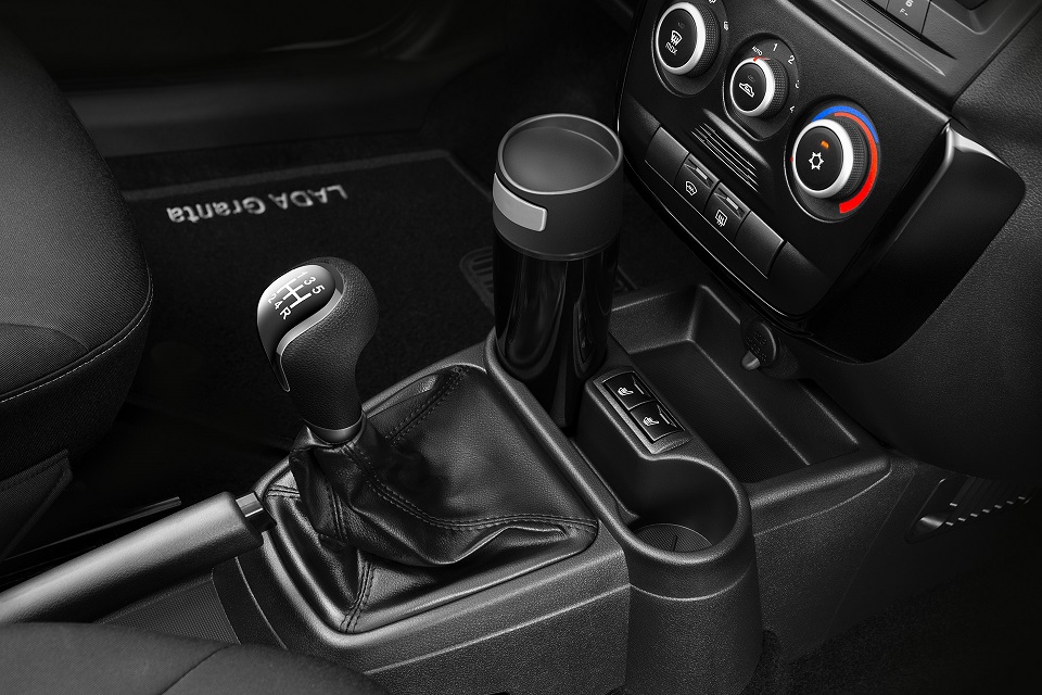 photo-https://static.lada.ru/files/sd/555375883/gallery/5d2d3506-9fca-45d3-8081-7431e03d03ff.jpeg