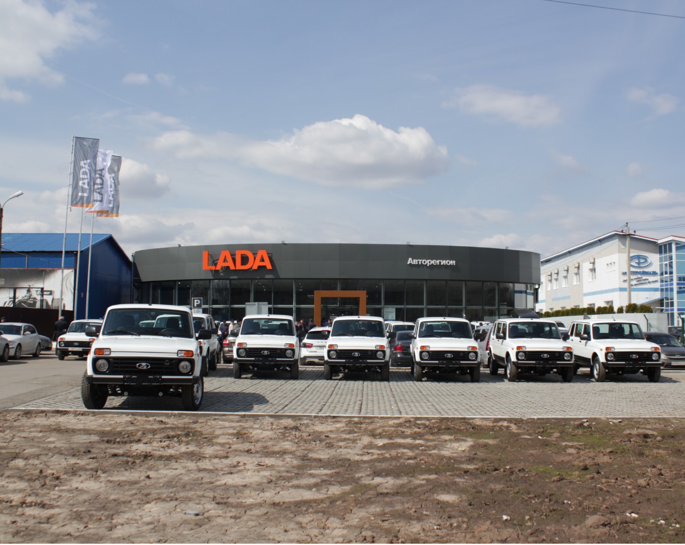 24 LADA Niva Legend в помощь врачам республики - Авторегион - дилер LADA в  г. Чебоксары