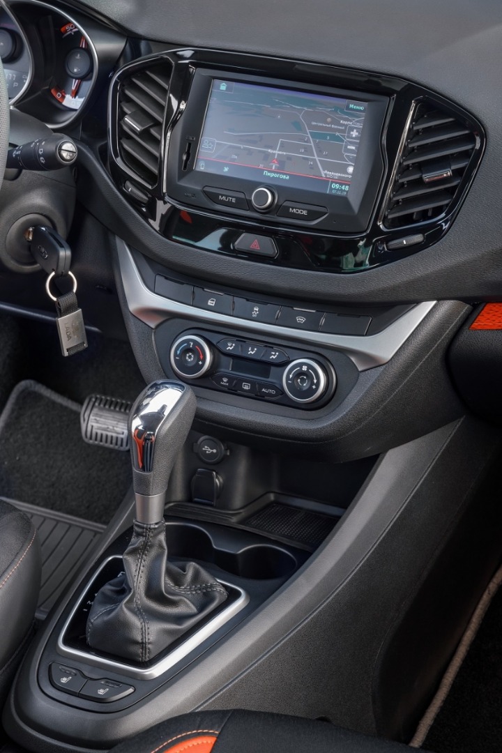 LADA Vesta: 5 лет флагману