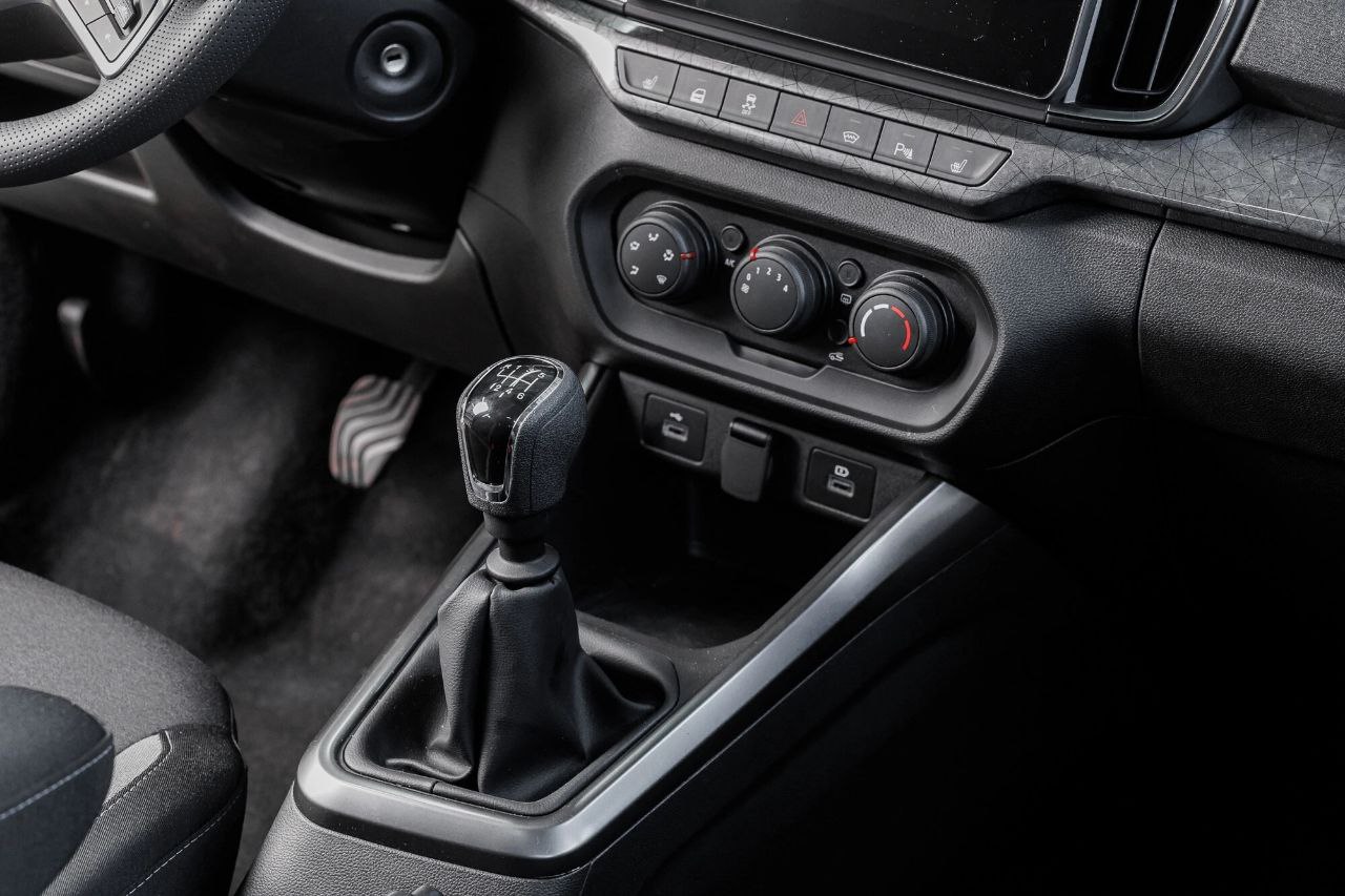 photo-https://static.lada.ru/files/sd/584111993/gallery/a238bac2-2a64-4b2e-8796-ec4239972506.jpeg