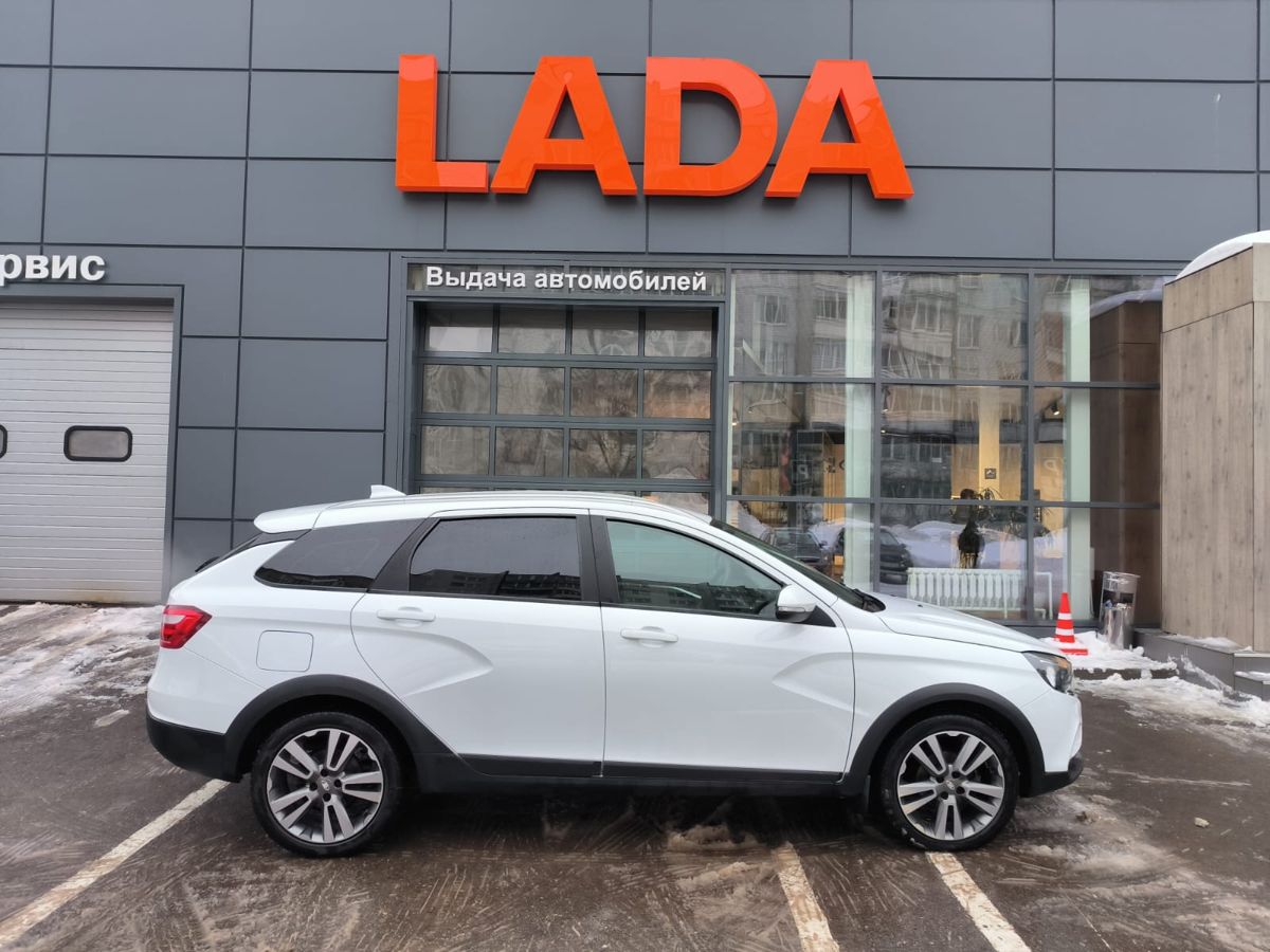 Lada (ВАЗ) VESTA за 1445000 руб. - Автомобили с пробегом - Норд-Авто -  дилер LADA в г. Тверь