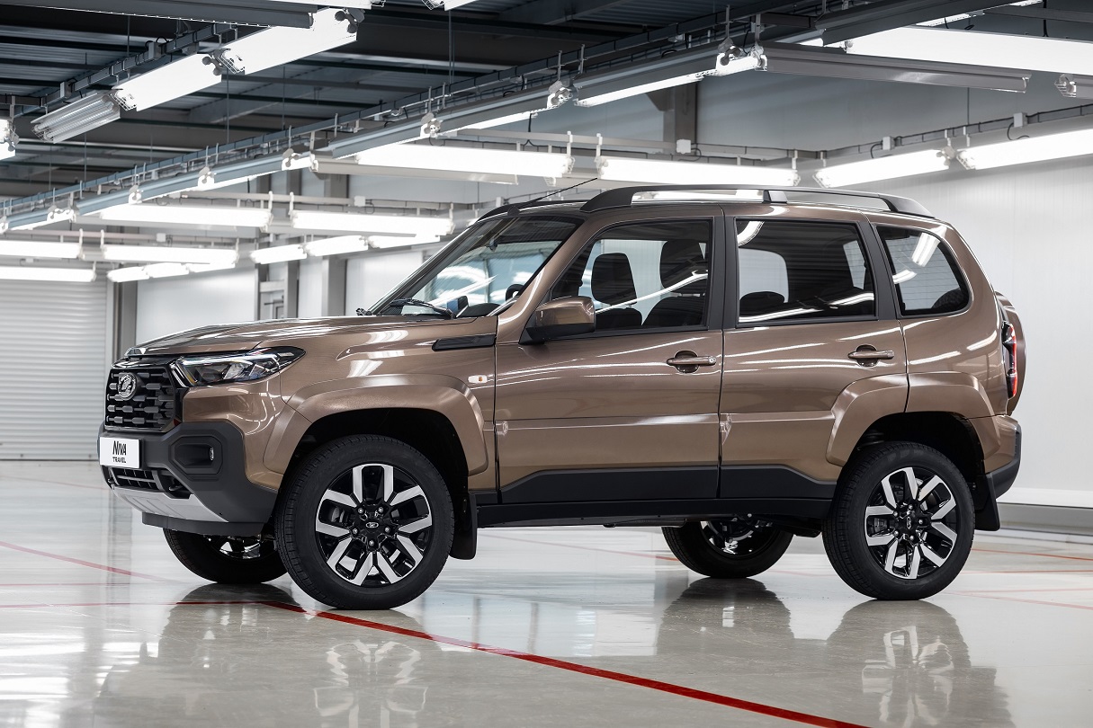 photo-https://static.lada.ru/images/v6/press-releases/New_NIVA_Travel_3.jpg