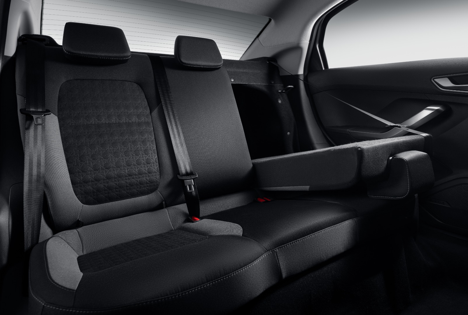 photo-https://static.lada.ru/images/v6/press-releases/iskra_022.jpg