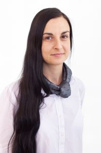 Коробейникова Елена