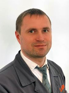 Владимир Кокшаров