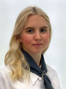 Яна Паршукова