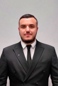 Шарипов Артем Тагирович