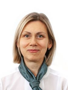 Лариса Замятина