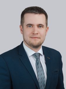 Хомутских Олег Олегович