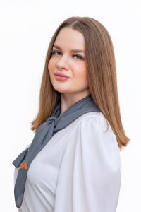 Алёна Семикашева